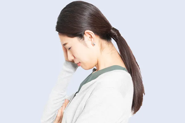 首の痛みからくる不調