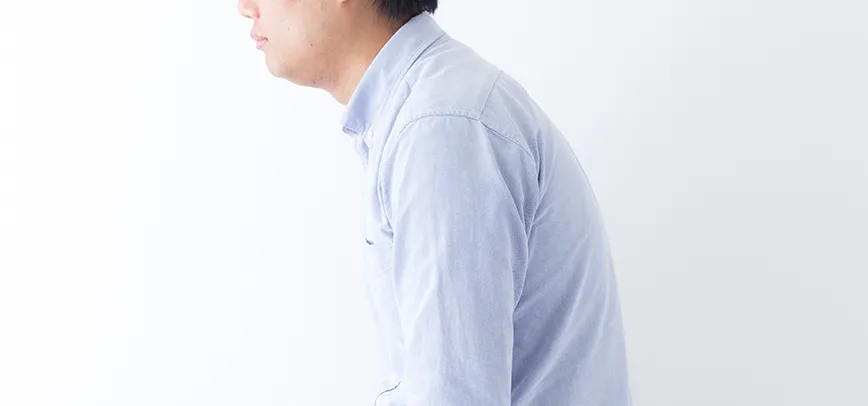 猫背のイメージ